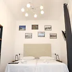 Piso Exclusivo Frente Al Casco Viejo Con Parking Gratis * Bilbao
