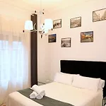 Piso Exclusivo Frente Al Casco Viejo Con Parking Gratis Lejlighed