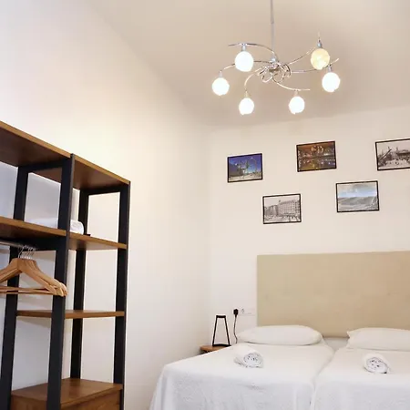 Lägenhet Piso Exclusivo Frente Al Casco Viejo Con Parking Gratis *